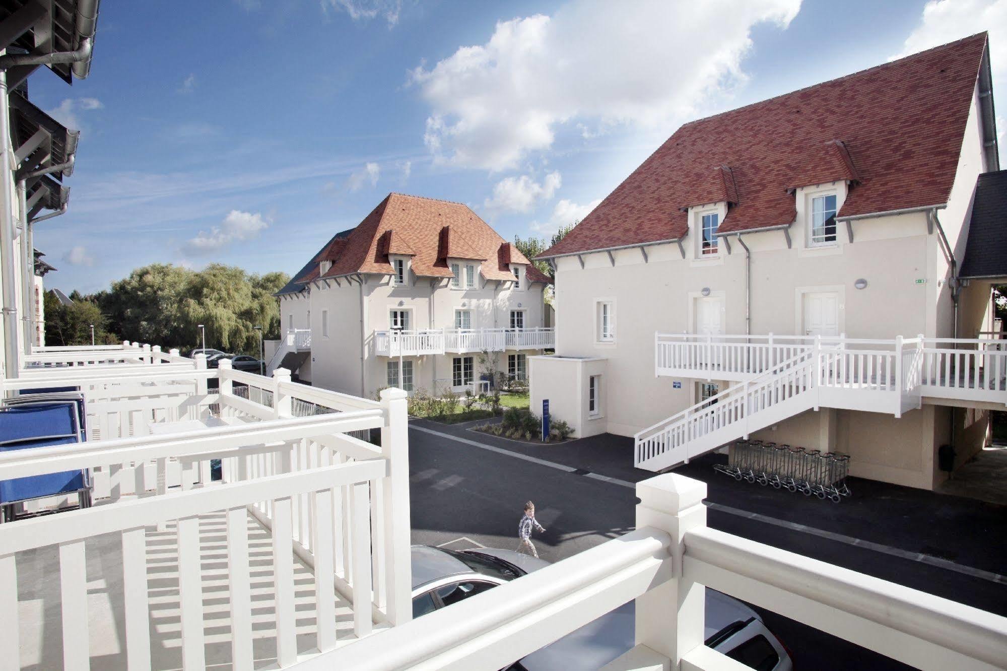 Residence Odalys Le Domaine Des Dunettes カブール エクステリア 写真