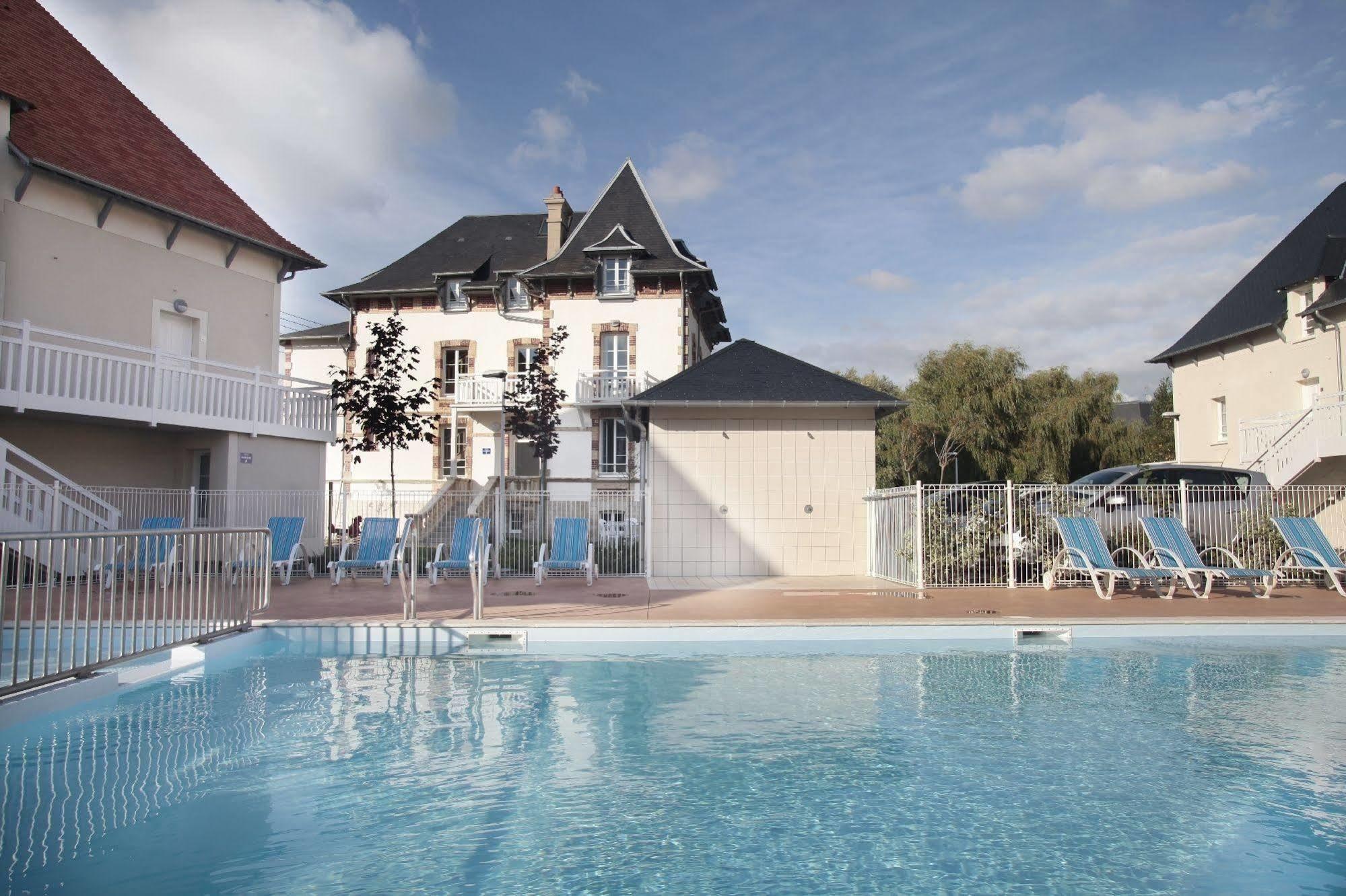 Residence Odalys Le Domaine Des Dunettes カブール エクステリア 写真