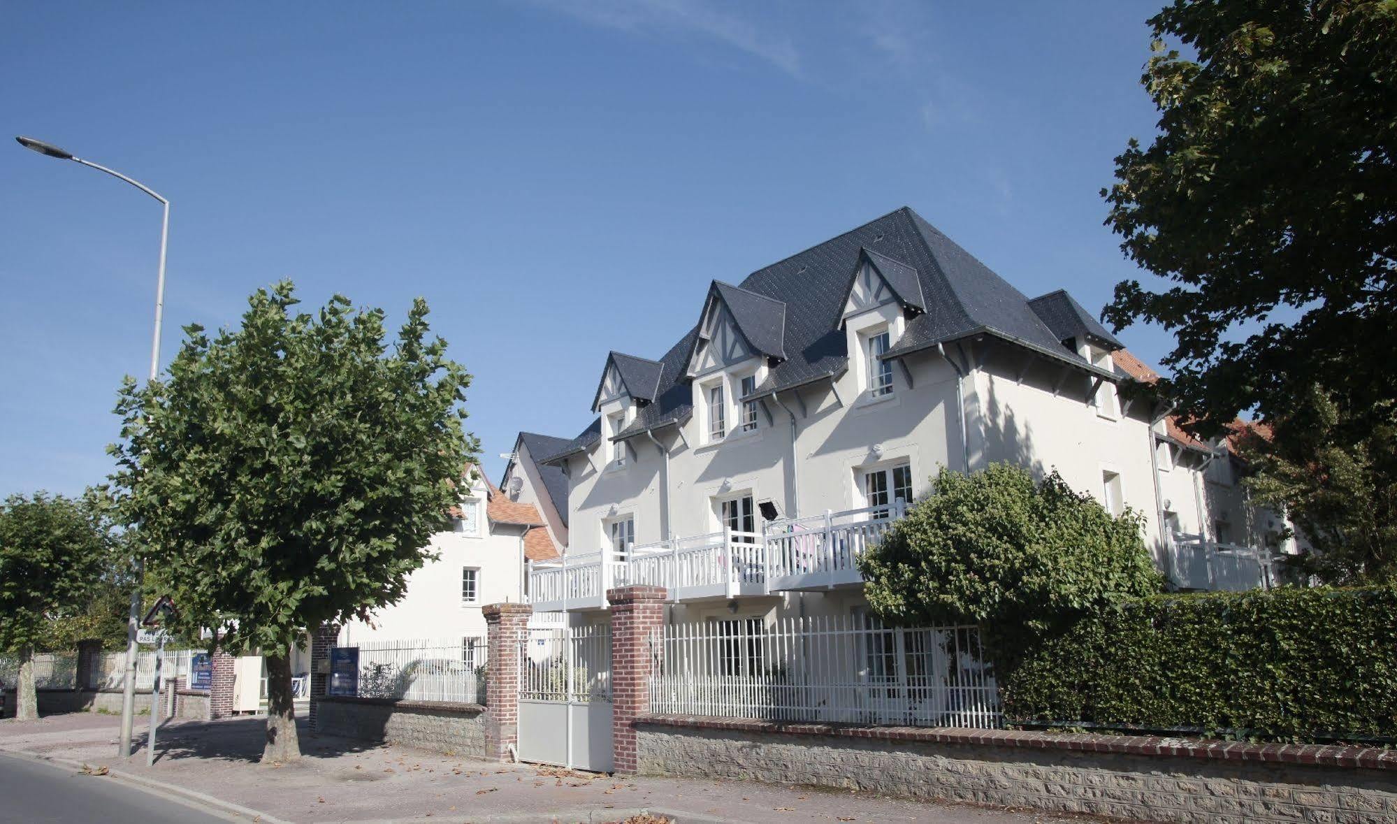 Residence Odalys Le Domaine Des Dunettes カブール エクステリア 写真
